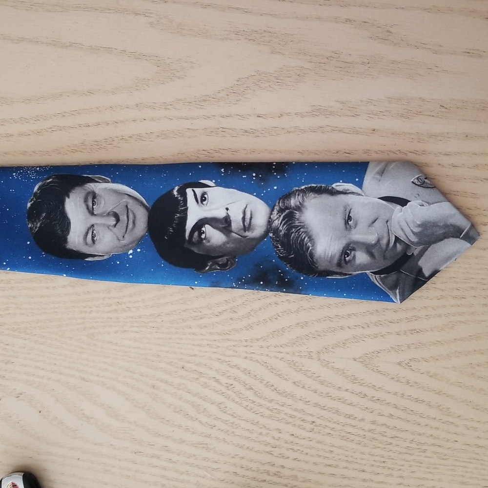 Star Trek necktie